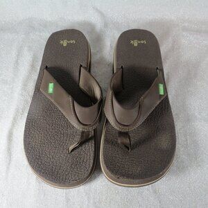 Sanuk Men's Size 12 Beer Cozy Coaster Brown Flip Flops Lightly Used